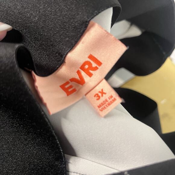 EVRI Plus Sz 3X Black White Plaid Stretch Ponte Knit Straight Knee Skirt Career - Picture 7 of 7